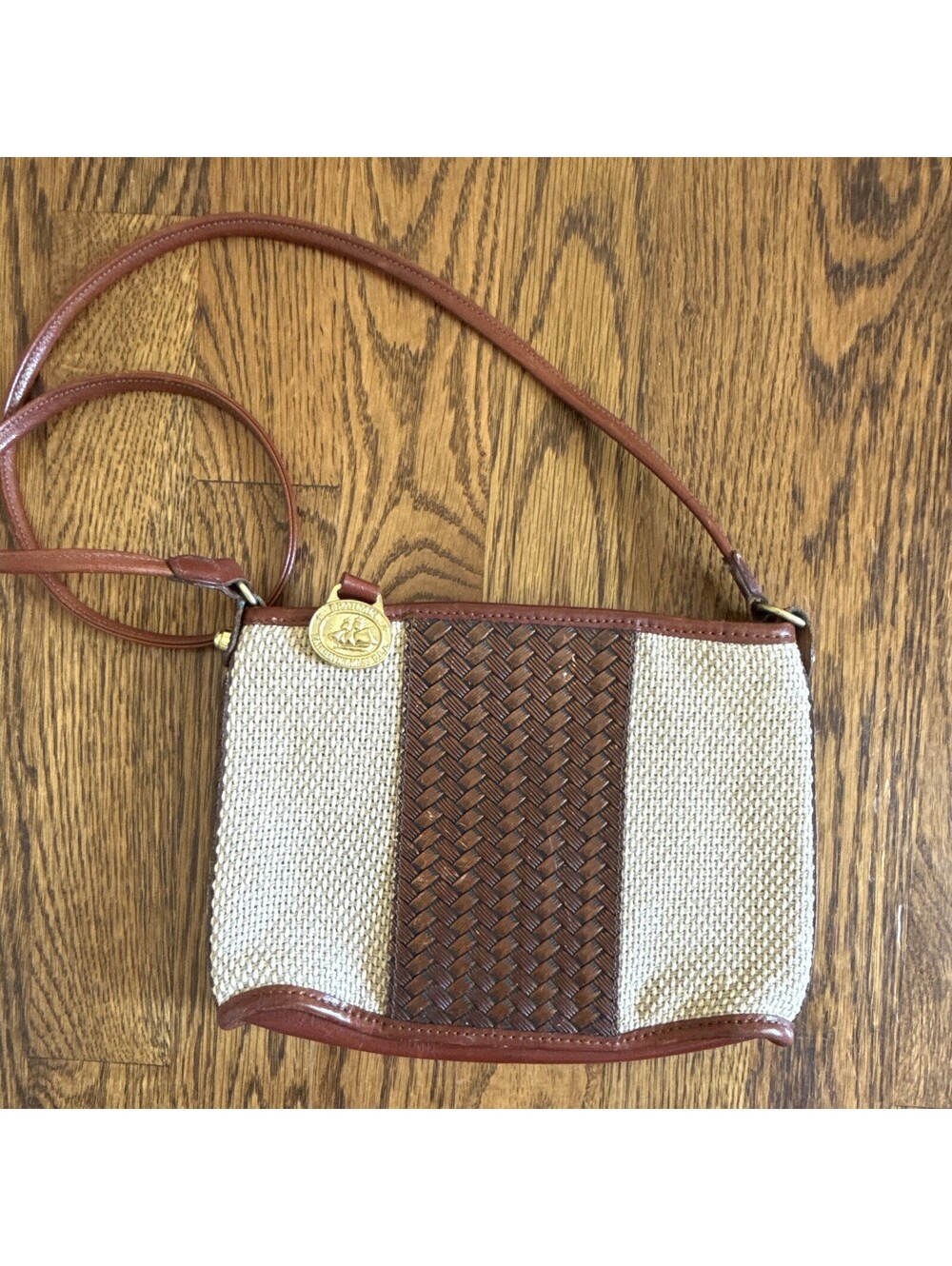 Brahmin Beige/Brown Small Crossbody Bag Detachable Adjustable Strap Zip Gold